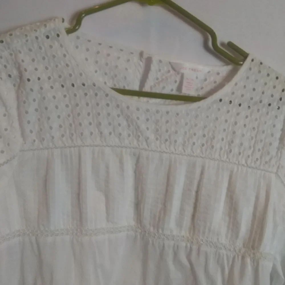 Joe Fresh cotton top  - Picture 3 of 7